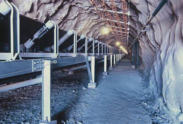 KT系列伸缩式皮带输送机-矿用伸缩式带式输送机