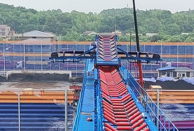 皮带输送机卸料小车